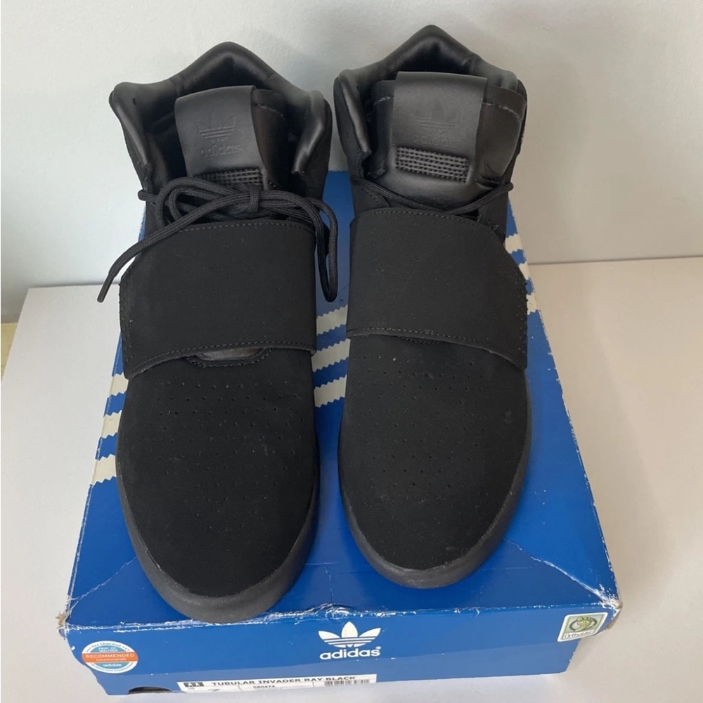 Adidas Black Sneakers Modern Strap Design tubular strap Vader Ray new!